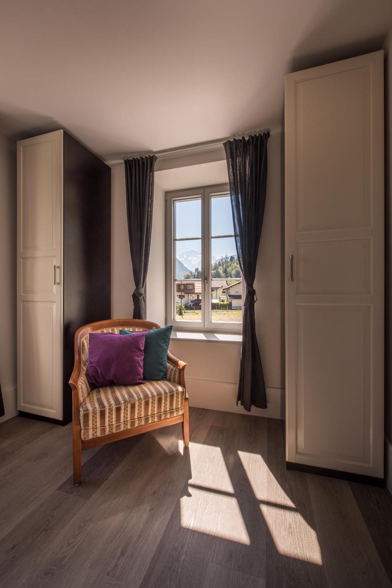 Dependance Penthouse Apartment อินเทอร์ลาเคน ภายนอก รูปภาพ
